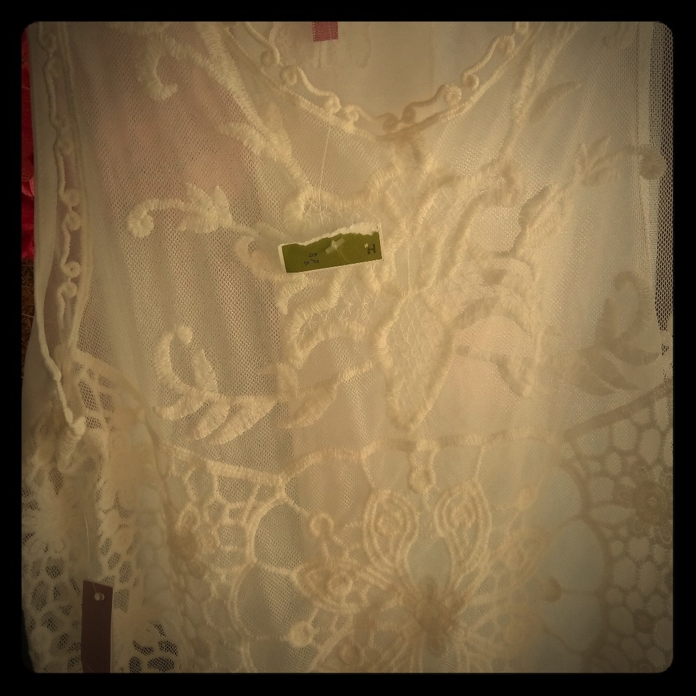 Mauve white shirt